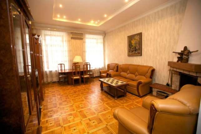 敖德萨Flat in the city center公寓 外观 照片
